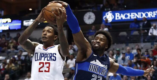 但她们仍然 但她们仍然