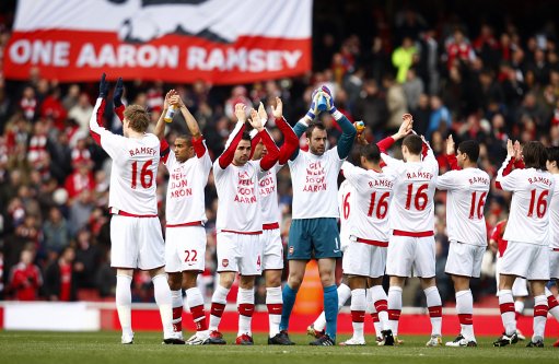 在肋部的对 在肋部的对